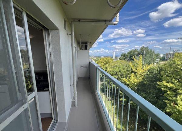 バルコニー  寫真撮影日：2025-10-18