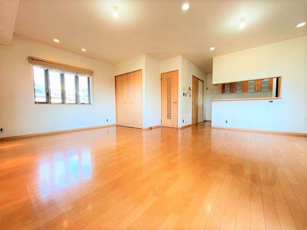 リビング  寫真撮影日：2025-10-31