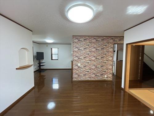 ＬＤＫ約２１．３帖