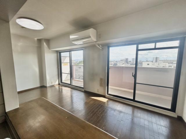 同仕様寫(xiě)真(リビング）  寫(xiě)真撮影日：2025-10-01