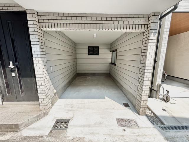 駐車場  寫真撮影日：2025-10-01