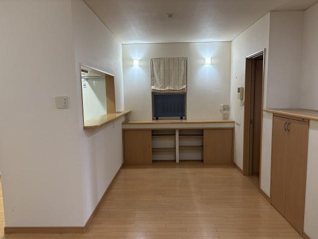 リビング  寫真撮影日：2025-11-10