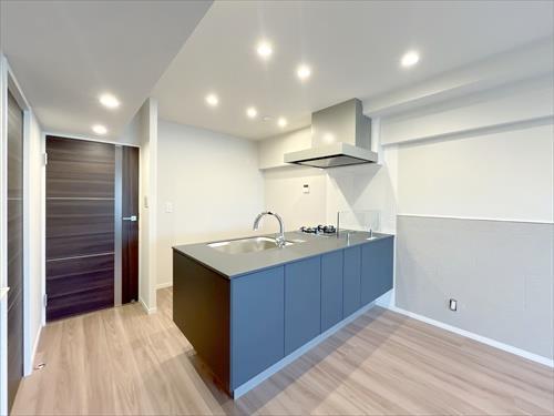 いなげや白金臺(tái)店