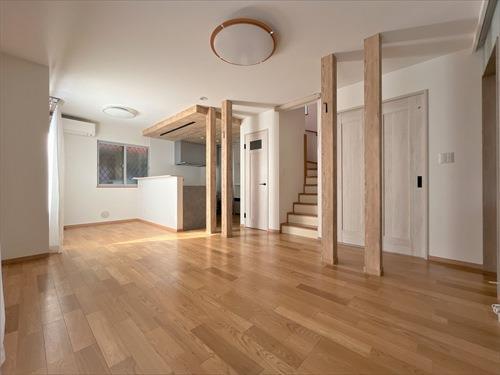 リビングダイニング（１）