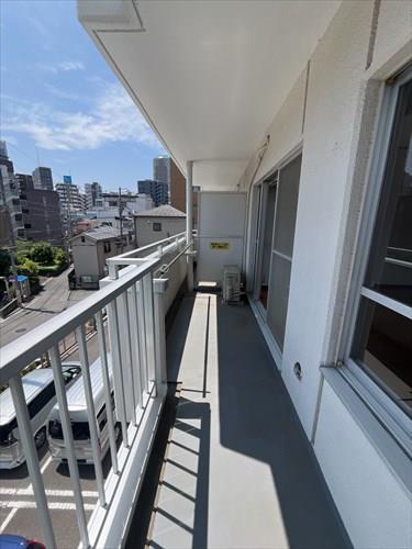 バルコニー?。玻埃玻的辏冈麓橛? onerror=