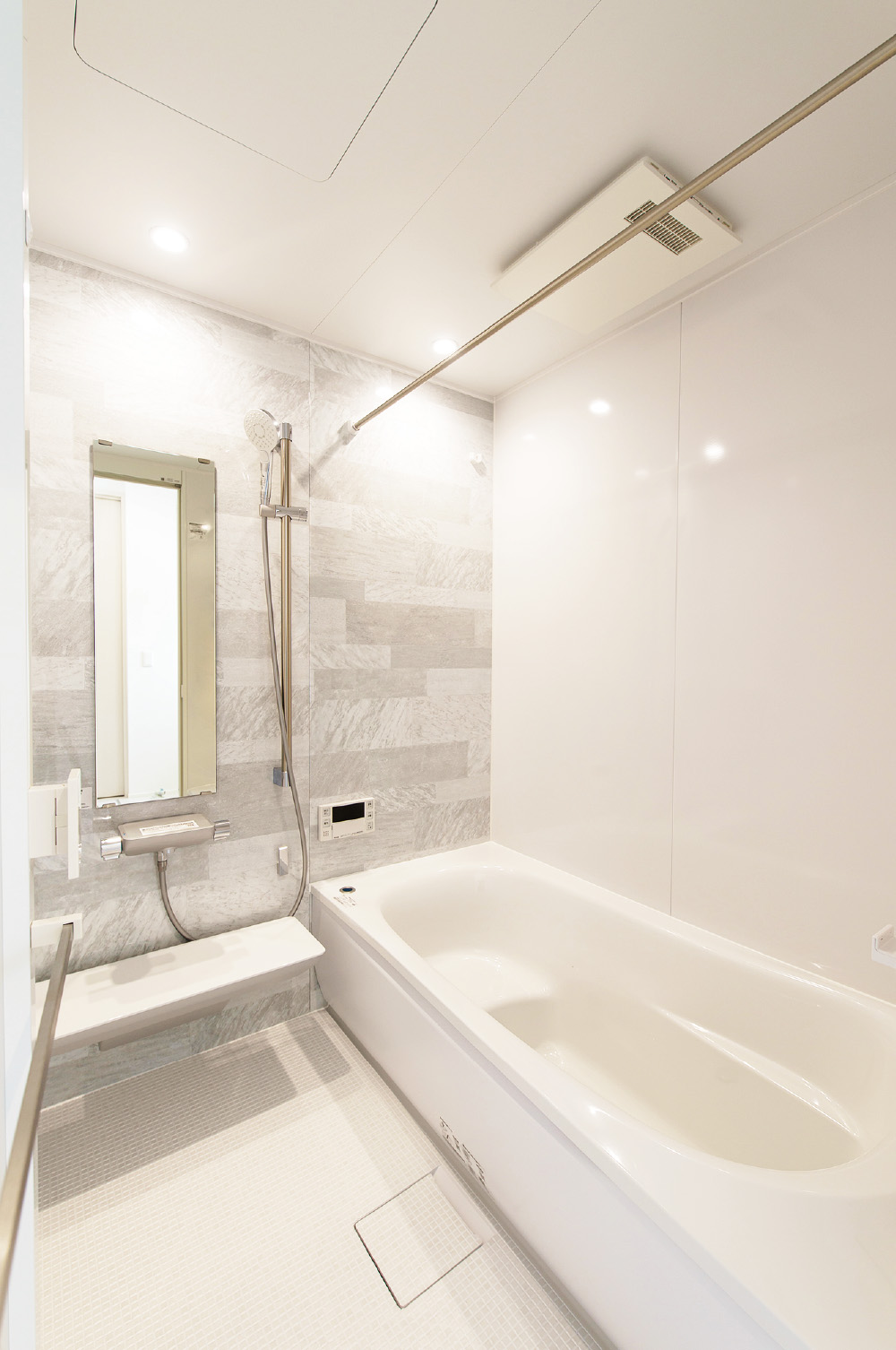 E號(hào)地 浴室