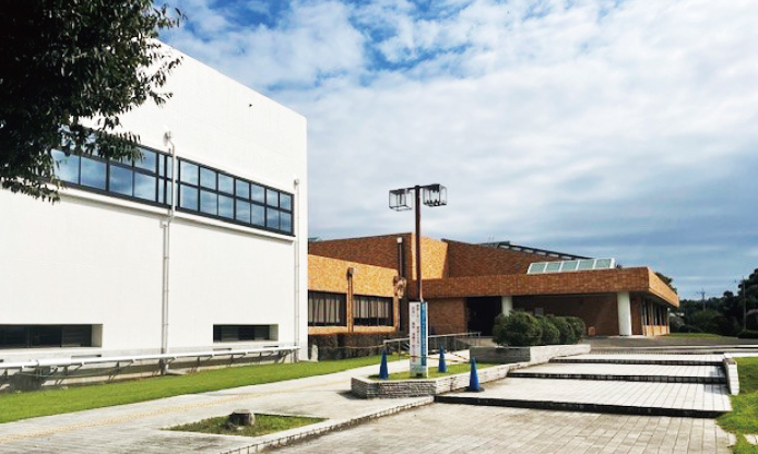 小吹運動公園屋內プール