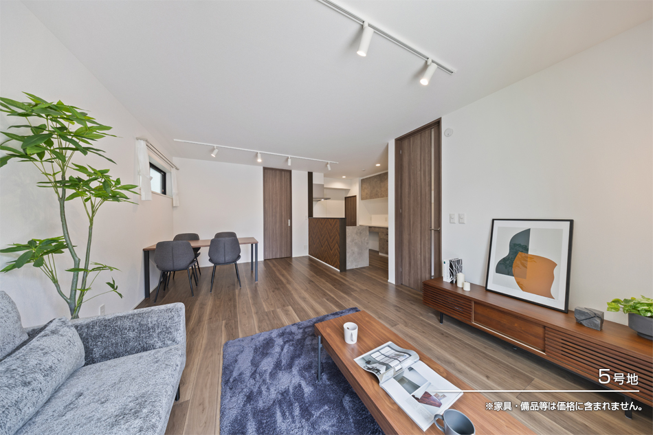 セキュレア草加金明町　(分譲住宅)