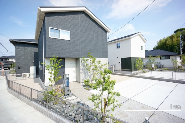 セキュレア上津 (分譲住宅)