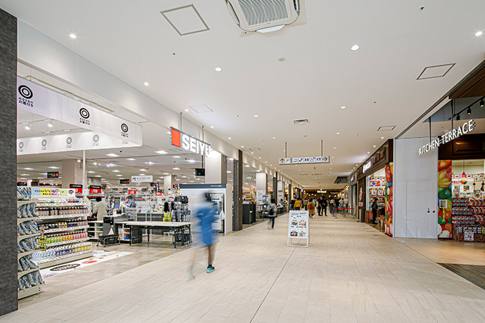 全熱交換器と高効率空調システムによる最適な空調