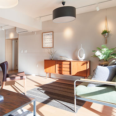 |INITIA LINE| イニシア獨自の空間設計と、暮らす家族の目線で住まいを仕立てるリノベーションマンション。