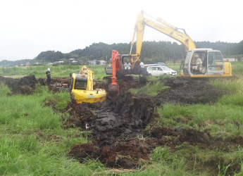 埋まった重機(jī)