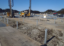 杭打設(shè)作業(yè)の様子